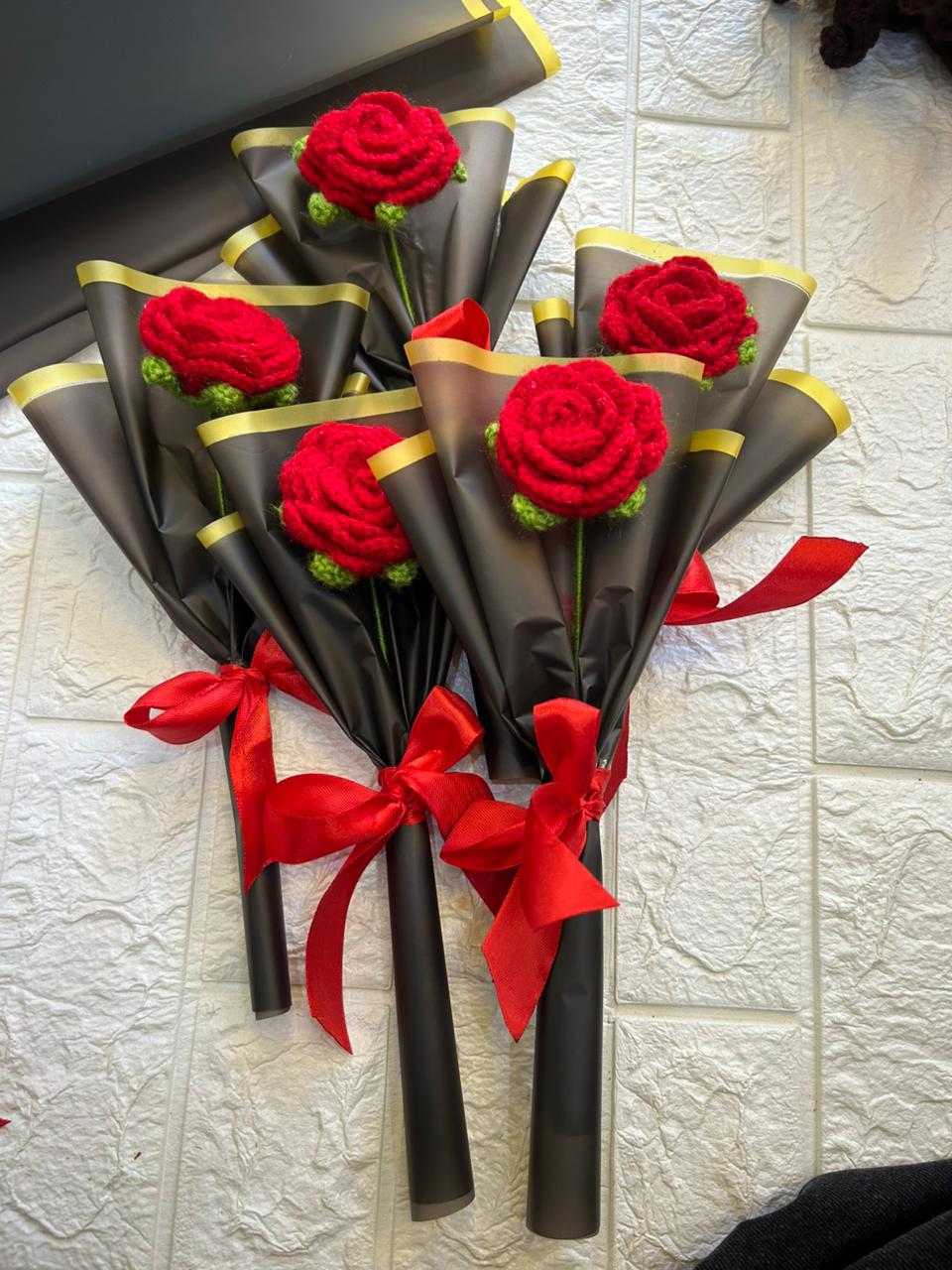 Single Rose Bouquet